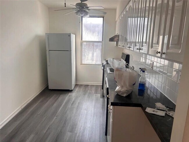 Building Photo - 8741 16th Ave