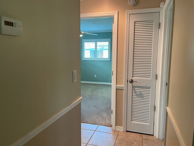 Building Photo - Two bedroom two bath Canal front rental ho...