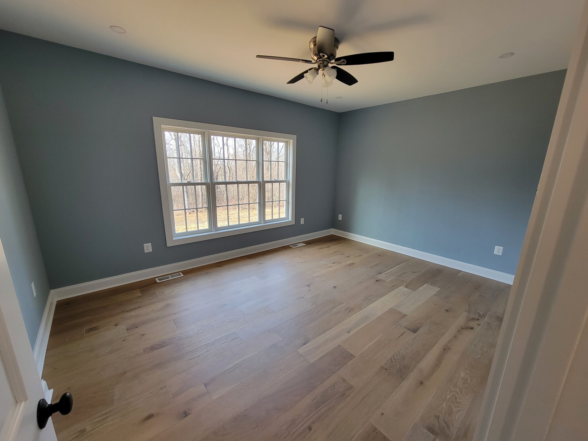 Building Photo - 7143 Hesperides Dr