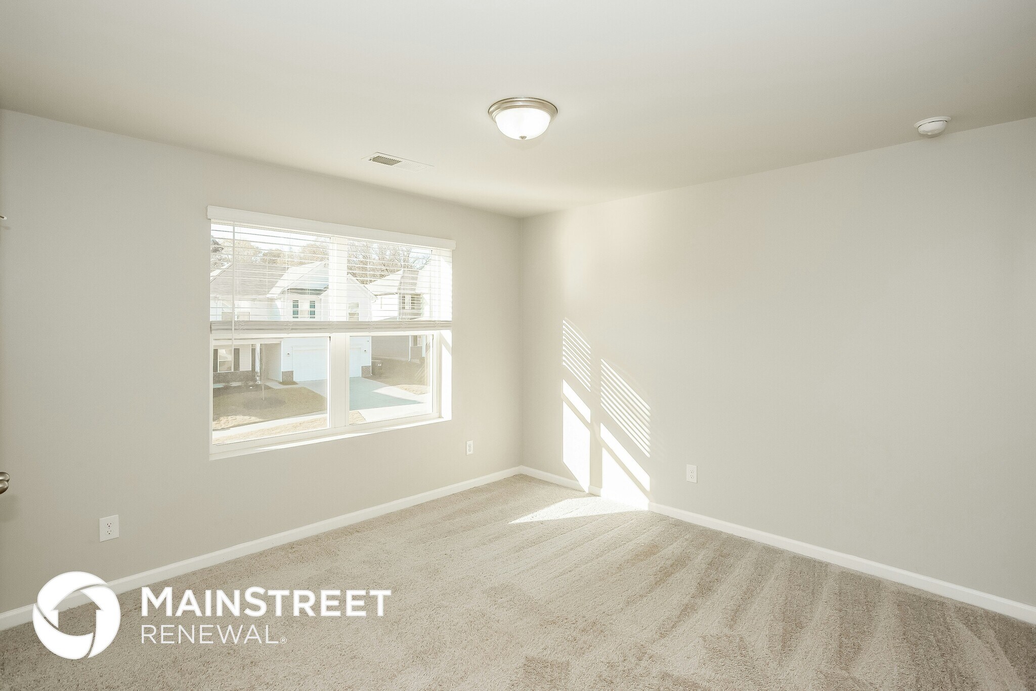 Building Photo - 12334 Old Dulin Farms Way