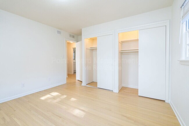 Building Photo - 6002 E 8th St N