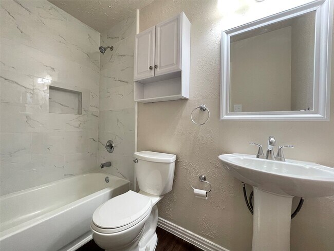 Building Photo - 22826 Elkana Deane Ln