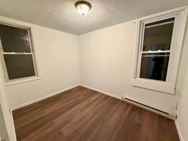 Building Photo - 37 N Massachusetts Ave