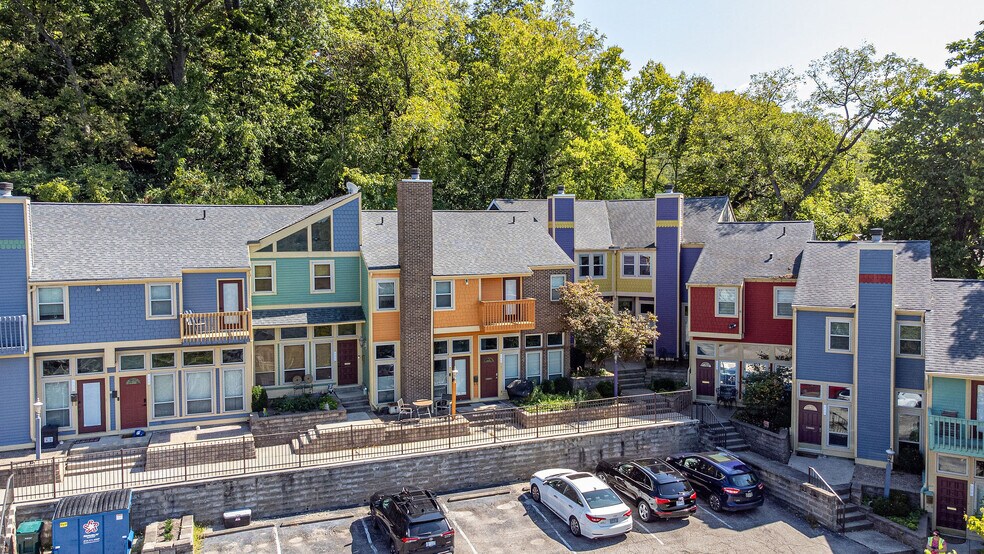 Building Photo - 540 Tusculum Ave