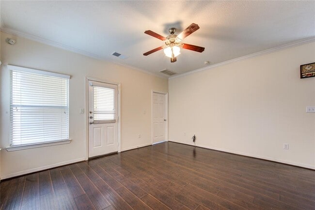 Building Photo - 20909 Sunrise Pine View Ln