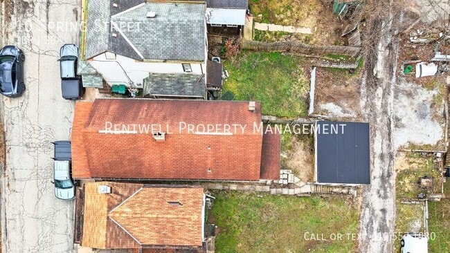 Building Photo - 10 S Spring St