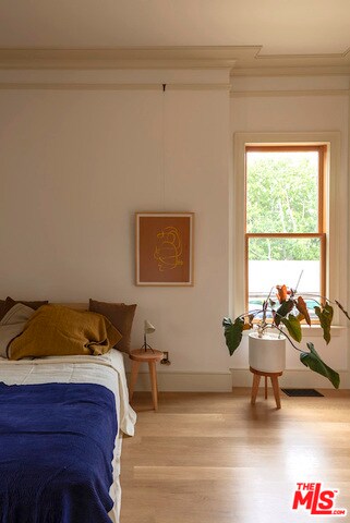 Building Photo - 4365 Clayton Ave W