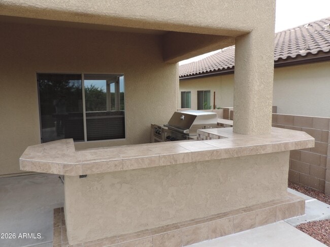 Building Photo - 1265 Paso Robles Ave