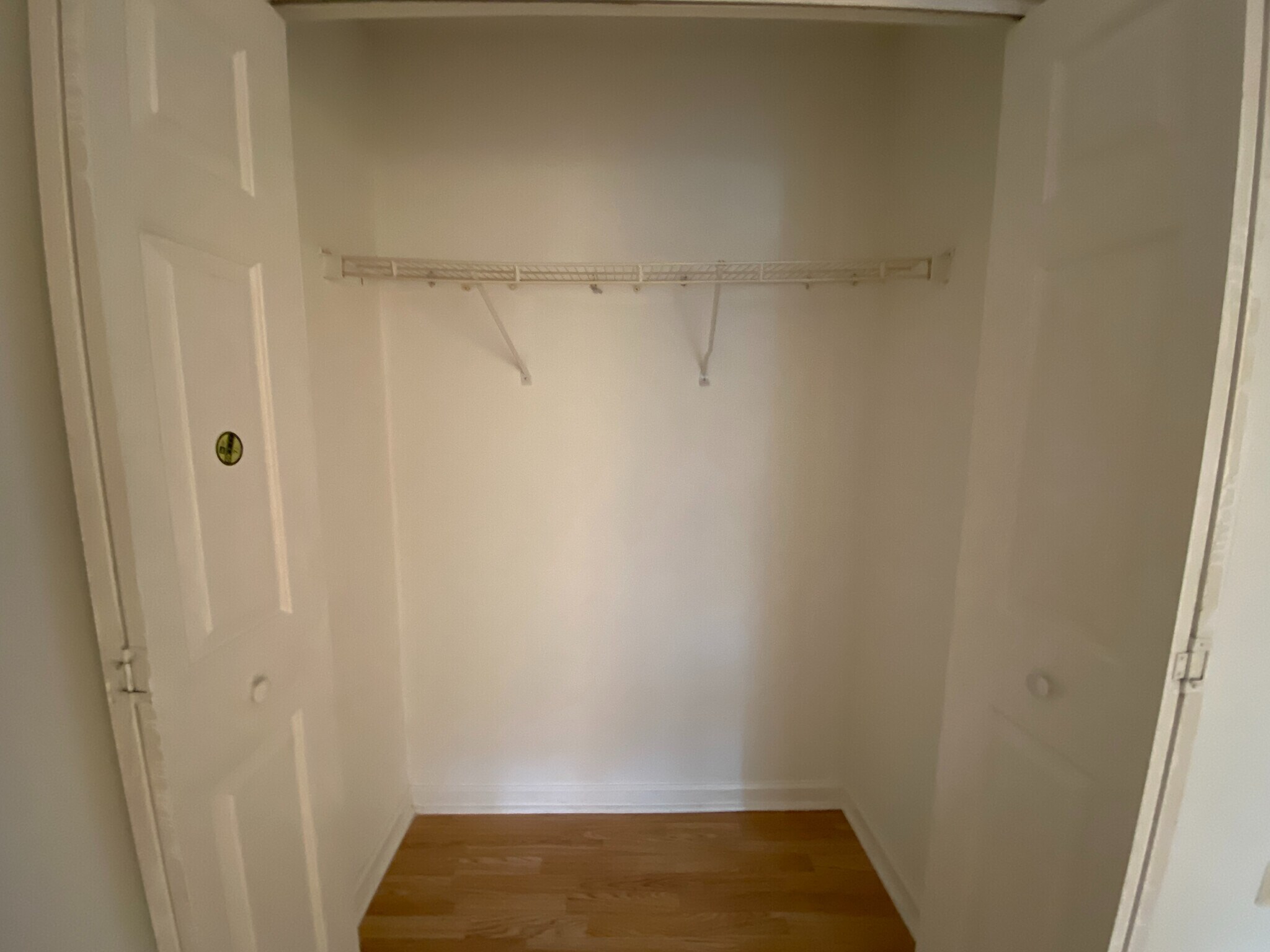 Building Photo - Room in House on Renyard Ct