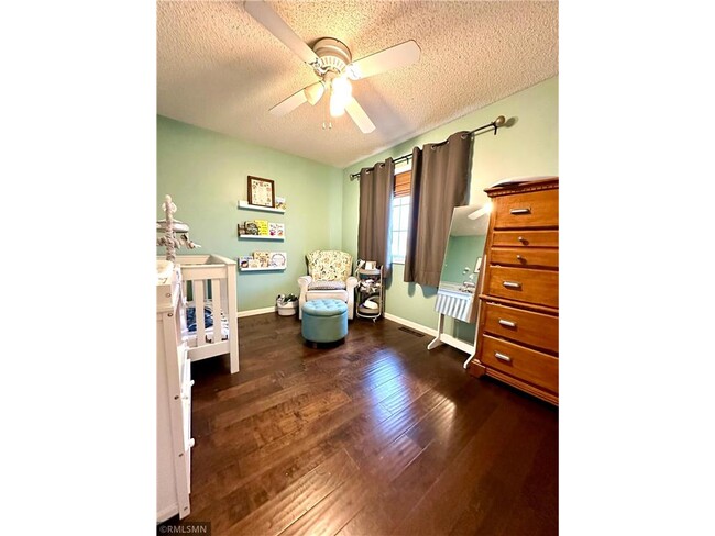 Building Photo - 2051 Brittany Ct