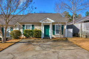 Building Photo - 1310 Triple Tree Ln SW