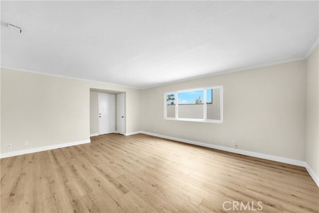 Building Photo - 406 Jasmine Ave