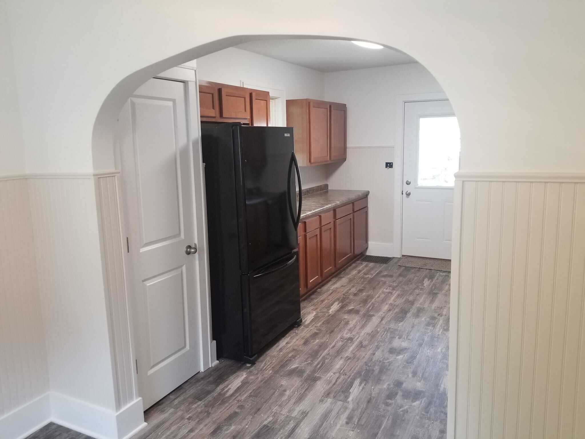 Building Photo - 420 N Main St