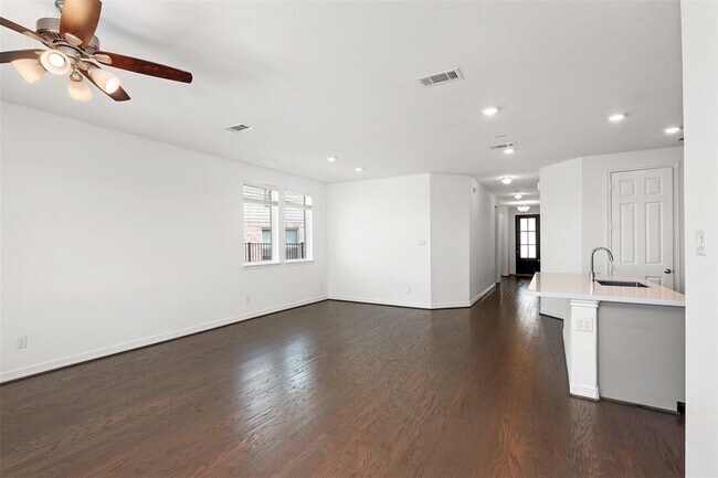 Building Photo - 13525 Emerald Mallard Dr