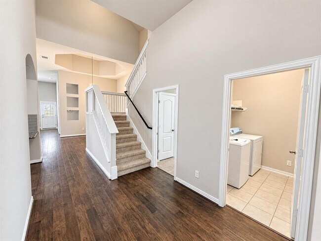 Building Photo - 6050 Malta Cir