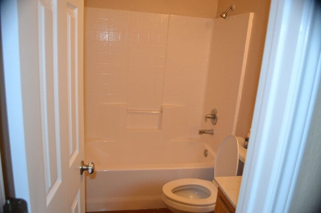 Building Photo - Lovely 4 bed 2 bath coming soon!!