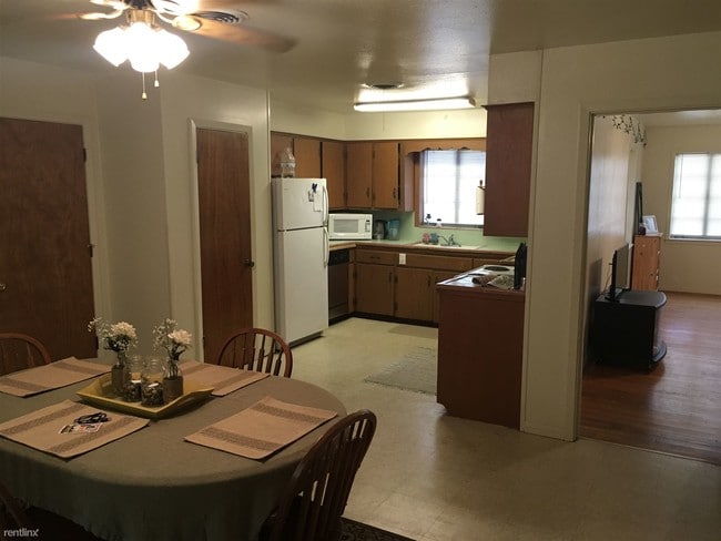 Building Photo - 3 br, 2 bath House - 3902 Oaklawn St 3902 ...