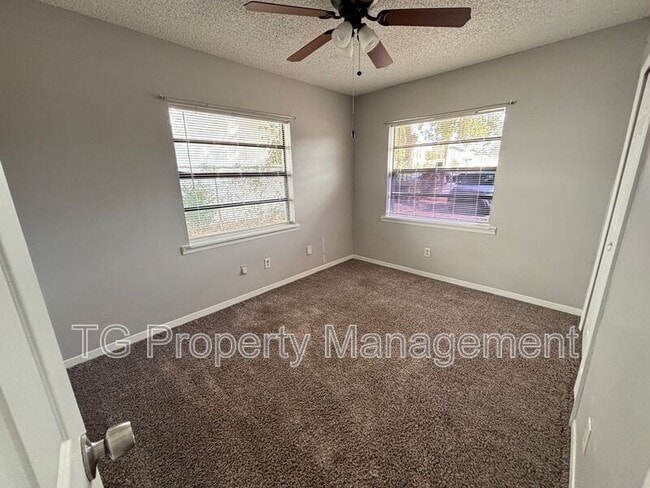 Building Photo - 8145 Cheryl Ann Ln