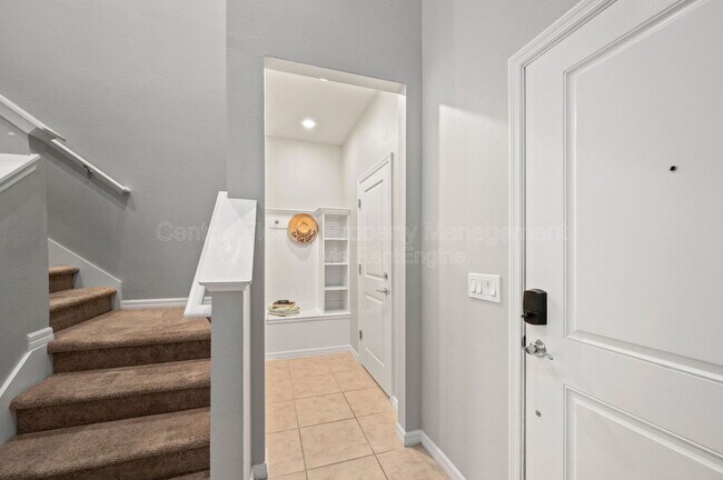 Building Photo - 5552 Misty Oak Cir