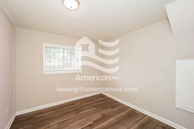 Building Photo - 1983 Monaco Dr