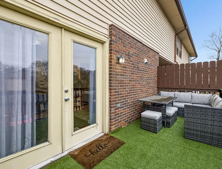 Building Photo - 500 Paragon Mills Rd