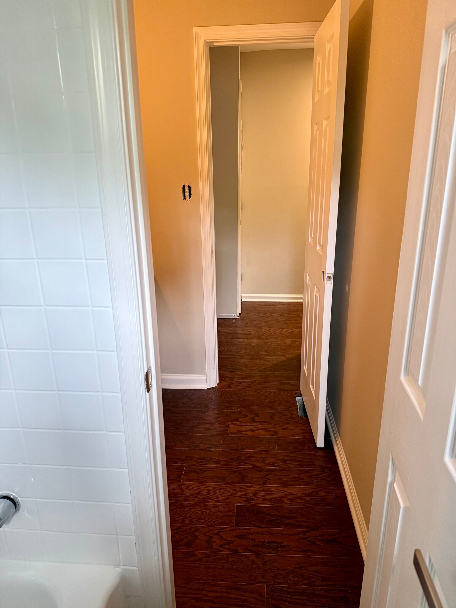 Building Photo - 727 Olde Greenwich Cir