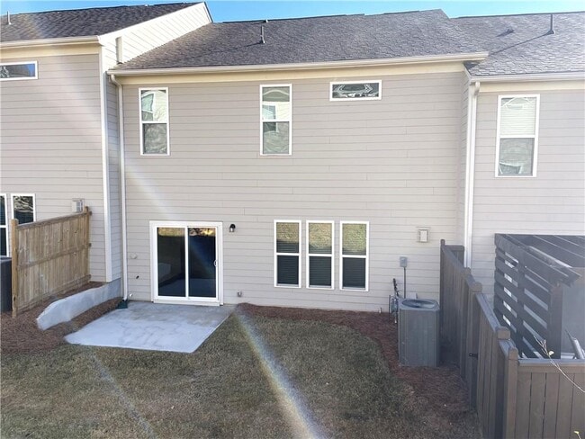 Building Photo - 502 Cooper Ln