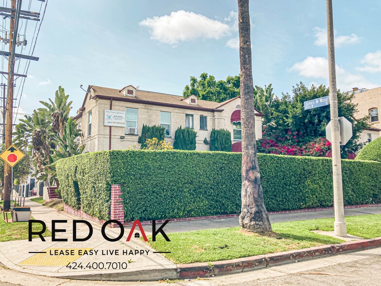 Building Photo - 851 S Kenmore Ave