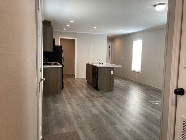 Building Photo - 107 Bluejay Hill