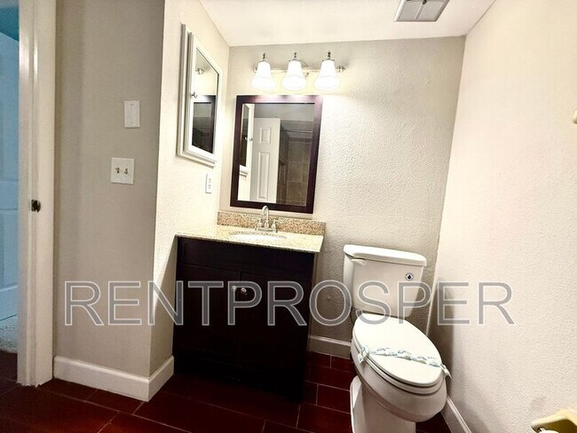 Building Photo - 1103 Dappled Elm Ln