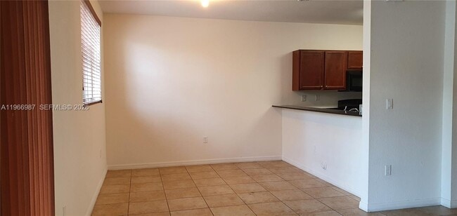 Building Photo - 8899 NW 107 Ct