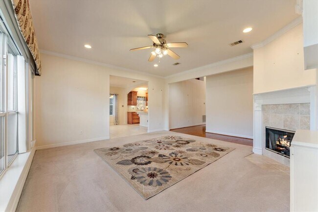 Building Photo - 6075 Longmire Trail