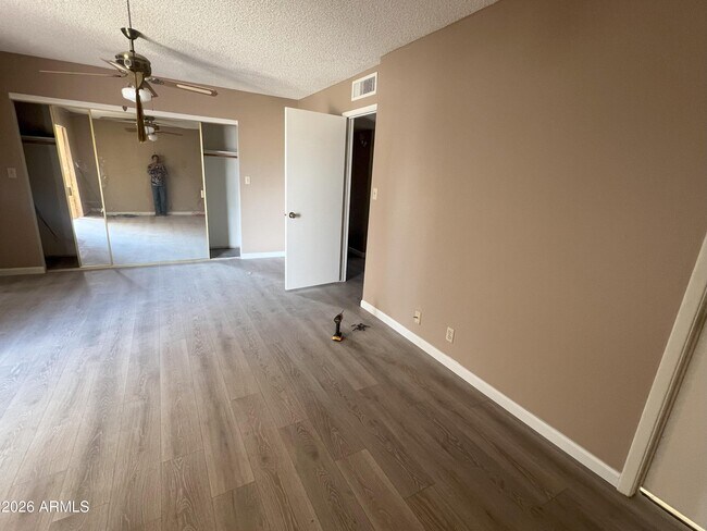 Building Photo - 1941 E Pegasus Dr