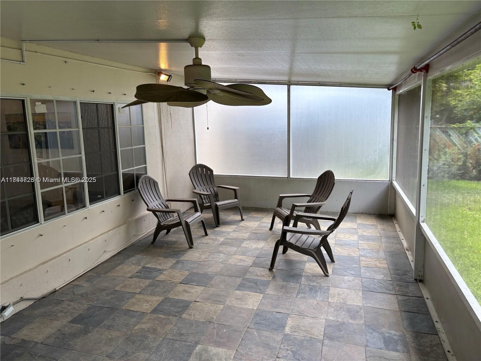 Building Photo - 6612 Dahlia Dr