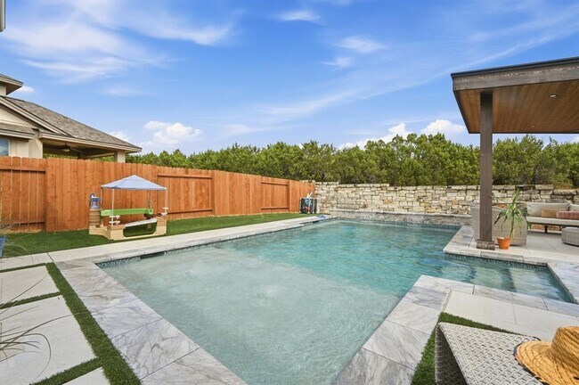 Building Photo - 4325 Tambre Bend