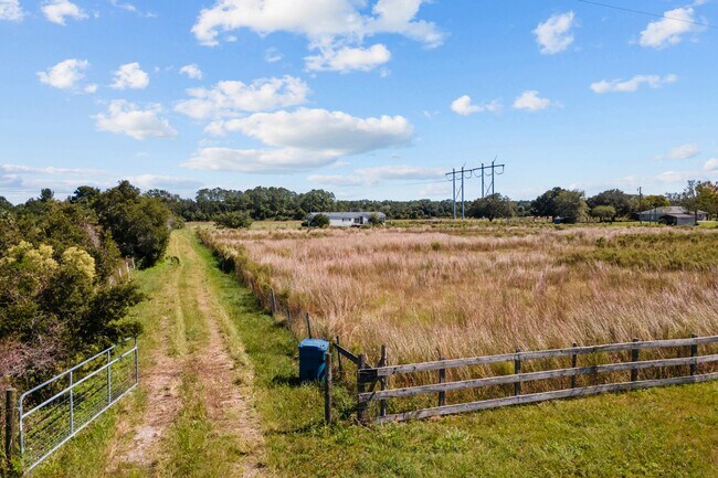 Building Photo - 241 Trotting Trail