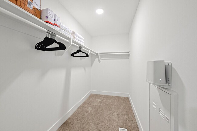 Building Photo - 230 Bill Kennedy Wy SE