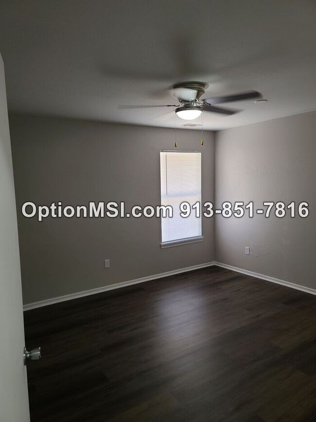 Building Photo - 1/2 month free if moved in by 12/15-Nook o...