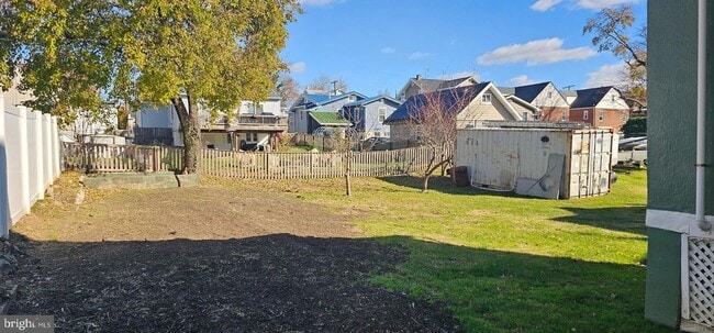 Building Photo - 2912 Hillcrest Ave