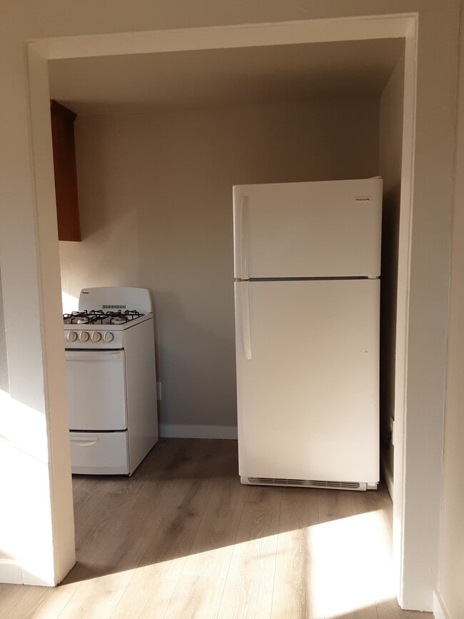 Building Photo - 1323 Washington St