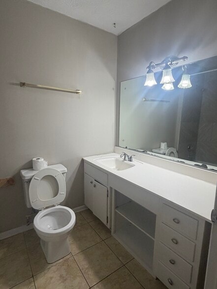 Building Photo - 3056 Dale Hollow Dr