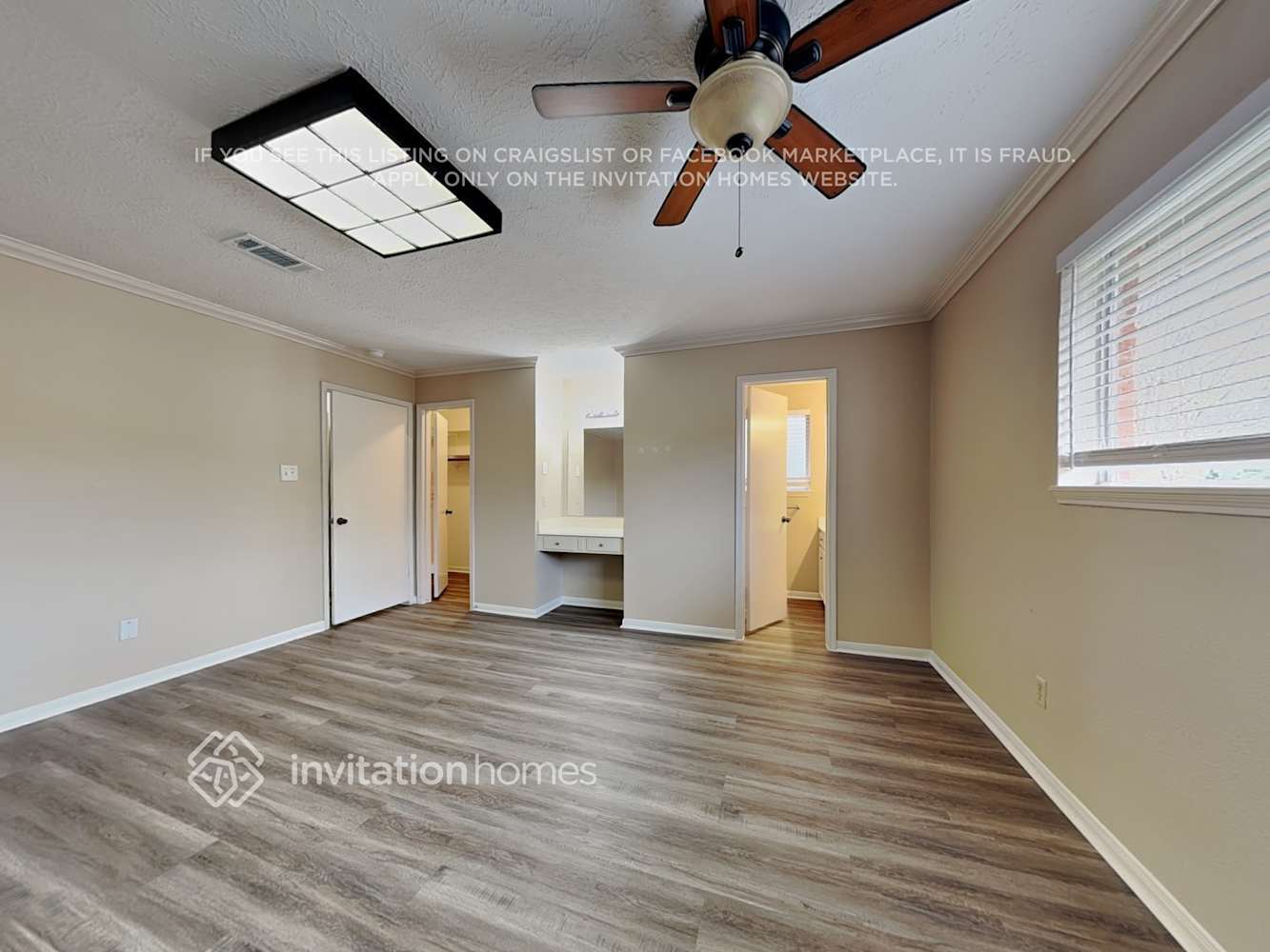 Building Photo - 4707 Lost Oak Dr