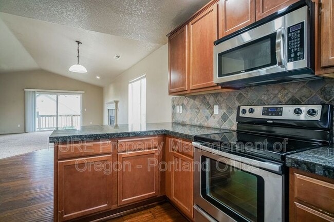 Building Photo - 18624 Van Fleet Ave