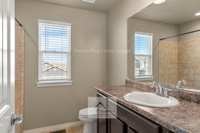 Building Photo - 6105 Fiddle Wy