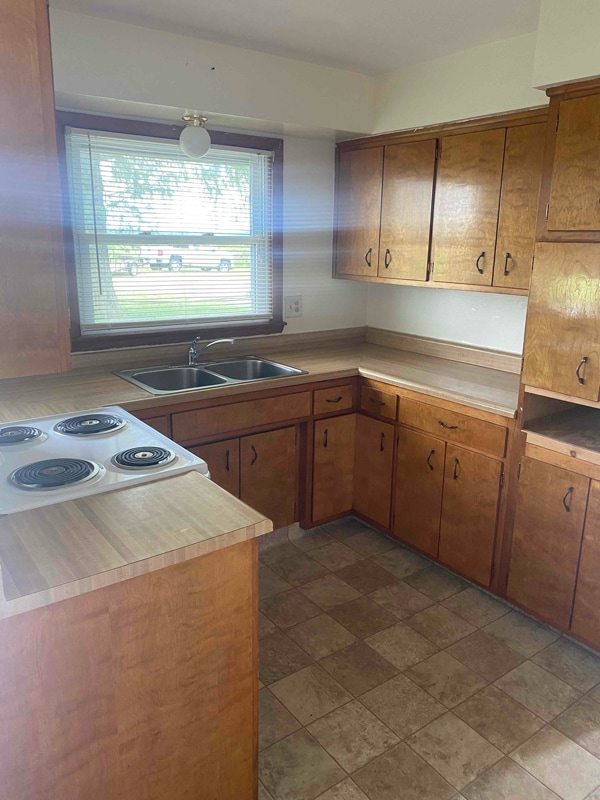 Building Photo - 3583 N County Rd 225 W