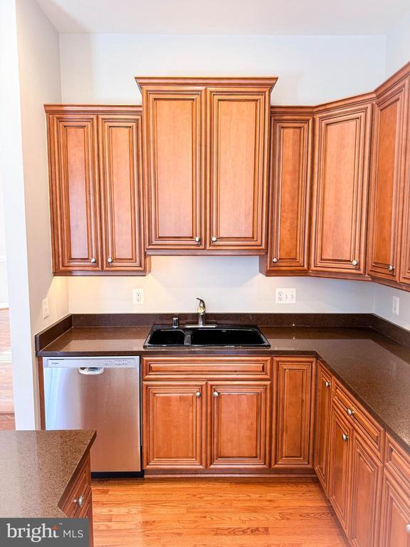 Building Photo - 7761 Legere Ct