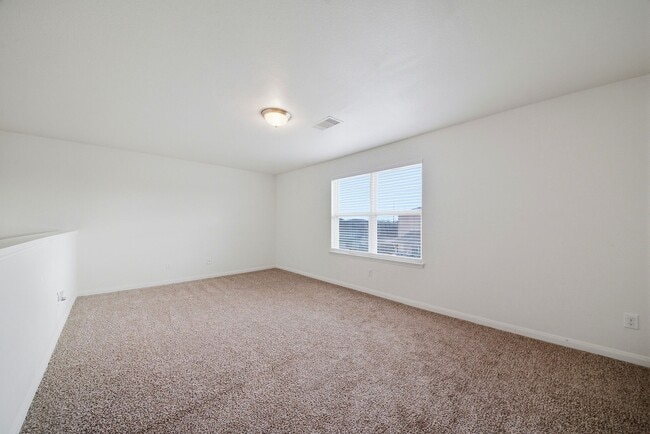 Building Photo - 2006 Quiet Palm Ln