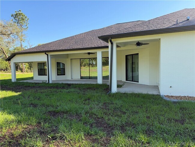 Building Photo - 5780 N Lena Dr