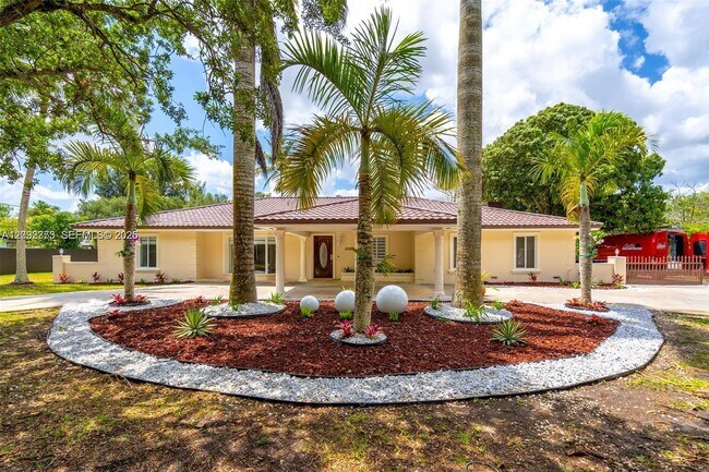 Building Photo - 18370 SW 212th St