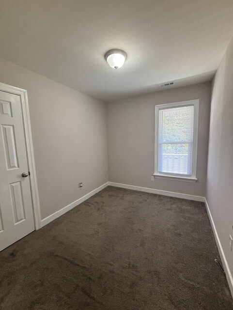Building Photo - 10612 Ridgerun Rd